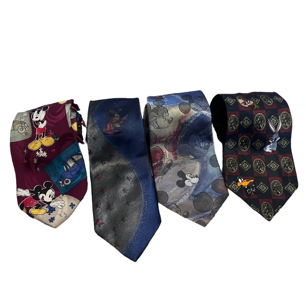 Vintage Mickey Mouse &‎ Looney Tuney Ties